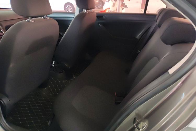 Used Volkswagen Jetta 2013 1.6L Manual Fashion Edition Left Rear Seat