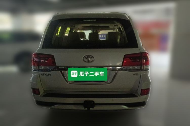 Used Toyota Land Cruiser 
