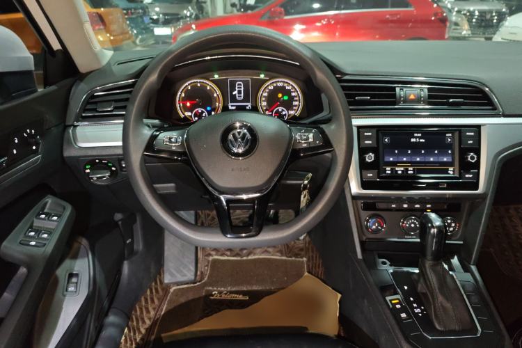 Used Volkswagen Lamando 2019 230TSI DSG Fashion Edition China VI