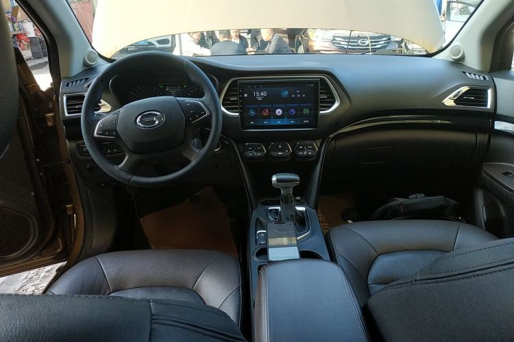 Used GAC Trumpchi GS4 2016 235T G-DCT Luxury Edition Center Console