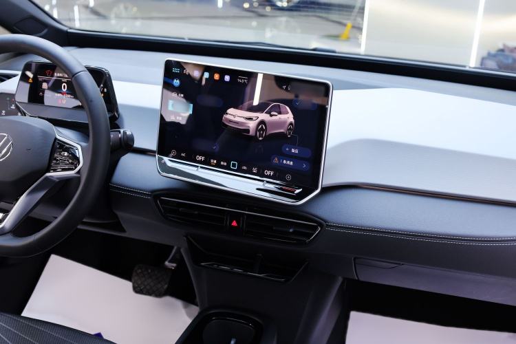 Used Volkswagen ID.3 2025 Smart Edition Outstanding Model Audio And AC Panel