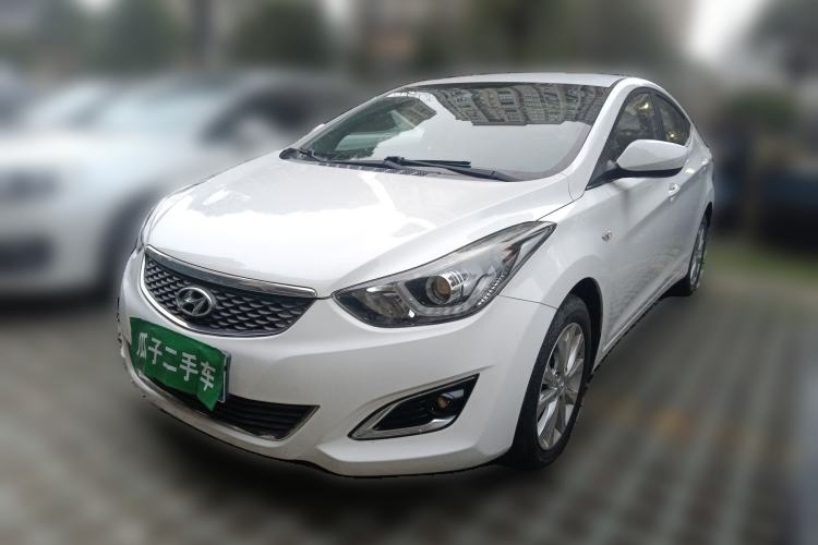 Used Hyundai Elantra (5th Generation / Langdong) 2016 1.6L Automatic Smart Version