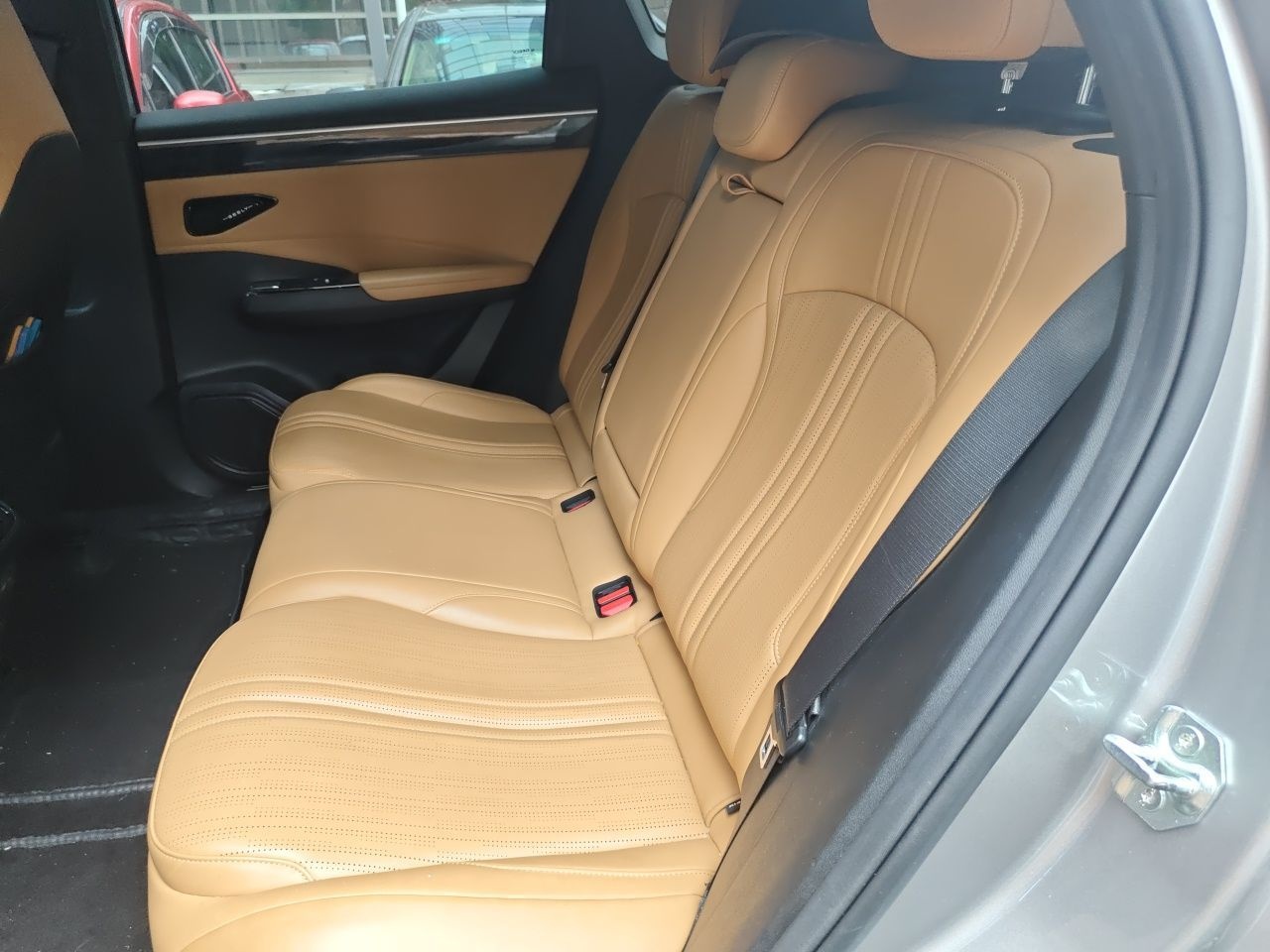 Geely Galaxy L7 2023 1.5T 115 km MAX — снимка 17