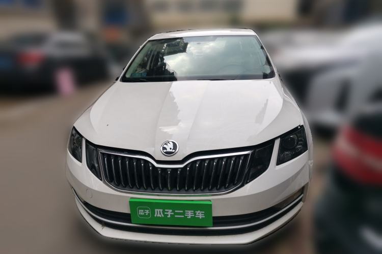 Used Skoda Octavia 2018 1.6L Automatic Comfort Edition