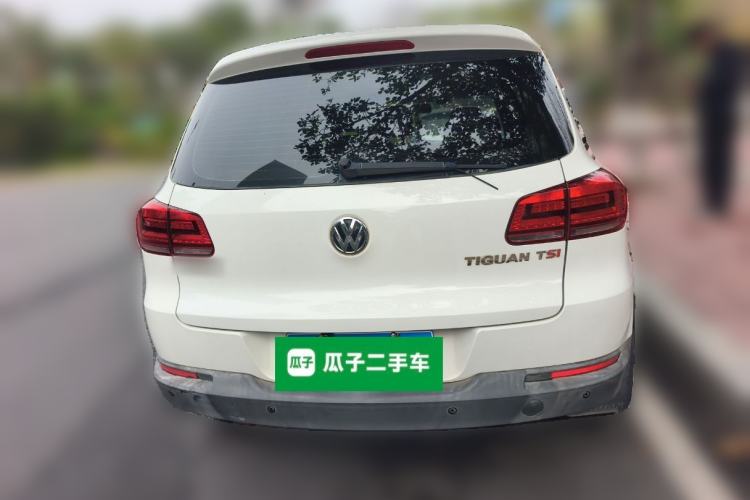 Used Volkswagen Tiguan 2015 1.8TSI Automatic Two-Wheel Drive Trend Edition Rear