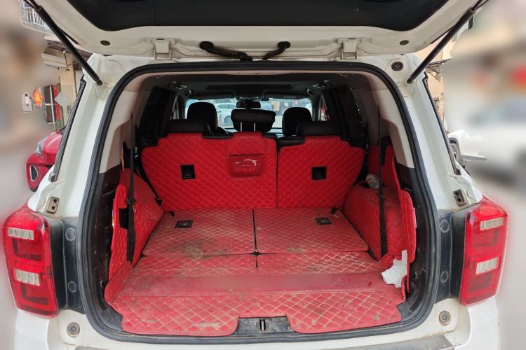 Used GAC Trumpchi GS8 2017 320T Two-Wheel Drive Luxury Edition (7 Seats)
