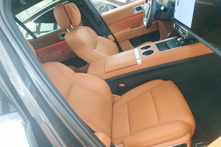 Used Li Auto L7 2023 Air model
