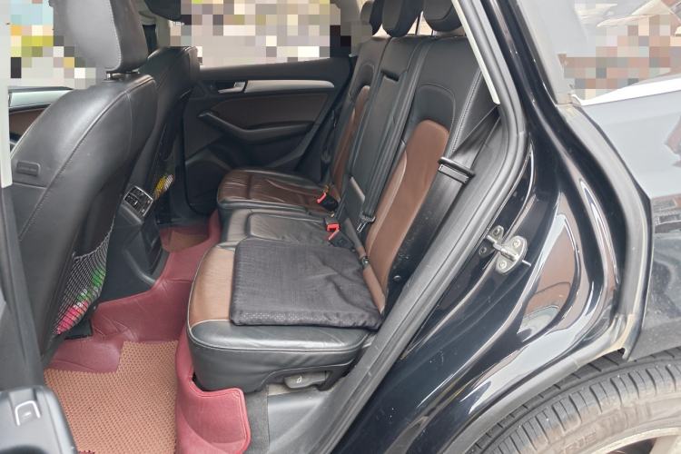 Used Audi Q5 2016 40 TFSI Technology Edition Left Rear Seat