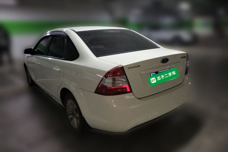 Used Ford Focus 2013 Sedan Classic 1.8L Automatic Base Model