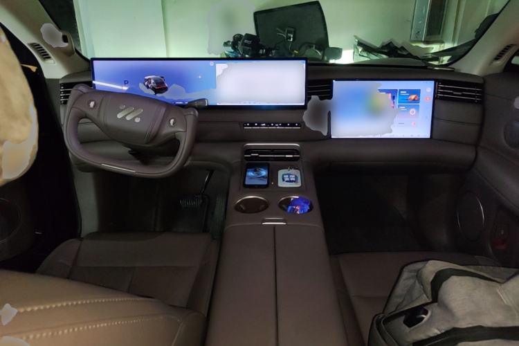 Used IM LS6 2026 Model Range-Extending 66 Max+ Center Console