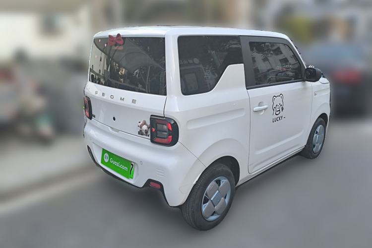 Used Geely Galaxy Panda 2023 Panda Mini 200km Endurance Bear
