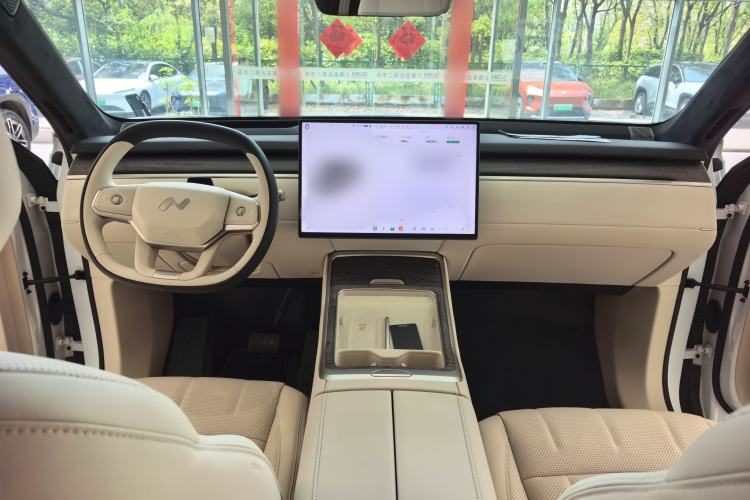 Used ONVO Luxeed L90 2025 Model—Ultra Six-Seater Version