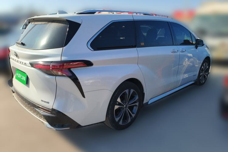 Used Toyota Granvia 2023 2.5L Hybrid Prestige VIP Edition Rear Right 45 Deg