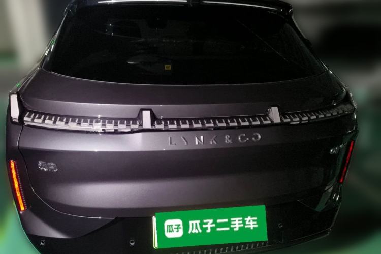 Used Lynk & Co 08 EM-P 2025 120km Long-Range Pro
