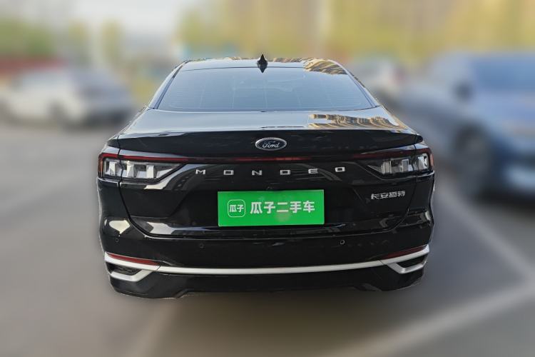 Used Ford Mondeo 2025 2.0T EcoBoost Luxury Version