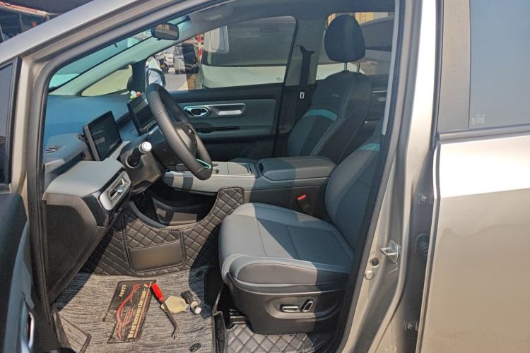 Used AION Y 2022 Plus 70 Smart Edition Left Front Seat