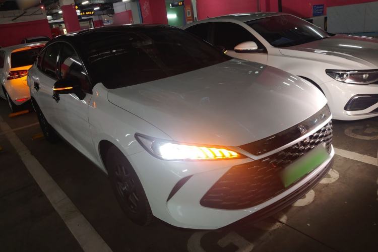 Used BYD Qin PLUS 2025 DM-i Smart Drive 55KM Leading Model
