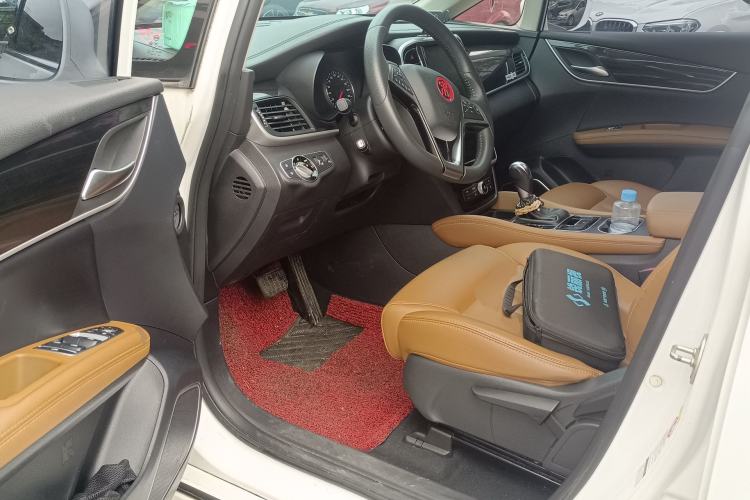 Used BYD Song MAX 2018 1.5T Automatic Smart Connect Elite Model with 6 Seats