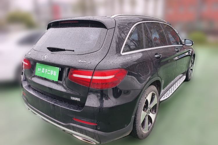 Used Mercedes-Benz GLC 2018 Refreshed GLC 300 4MATIC Dynamic Edition
