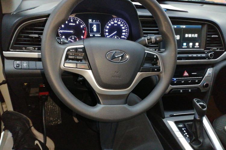 Used Hyundai Elantra (6th Generation / Lingdong) 2016 1.6L Automatic ZhiXuan – Elite Version
