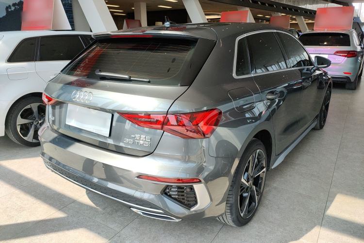 Used Audi A3 2024 Sportback 35 TFSI Fashionable Sports Model
