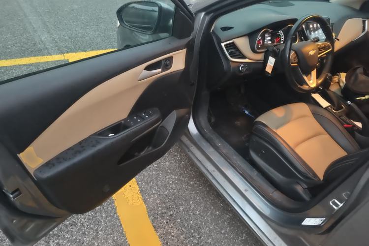 Used Chevrolet Monza 2021 320 Automatic Enjoyment Sunroof Edition