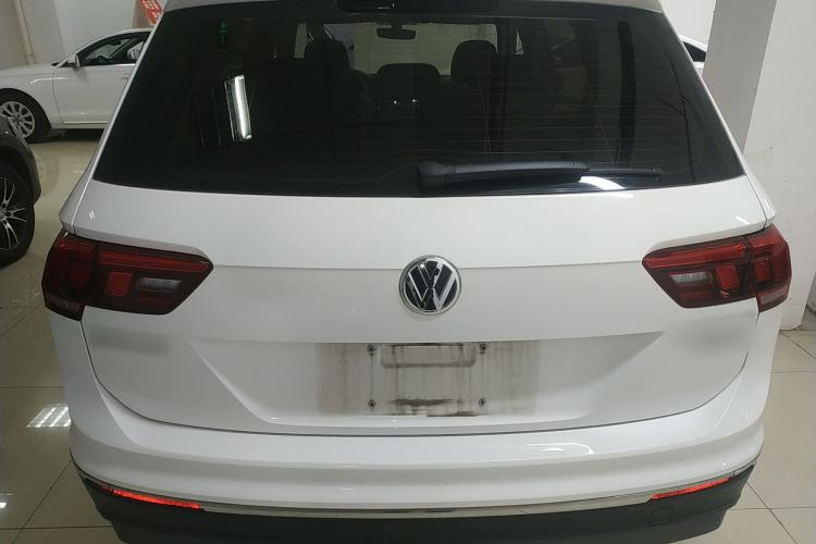 Used Volkswagen Tiguan L 2019 330TSI Automatic Two-Wheel Drive Smart Luxury Version China V Emission Standard