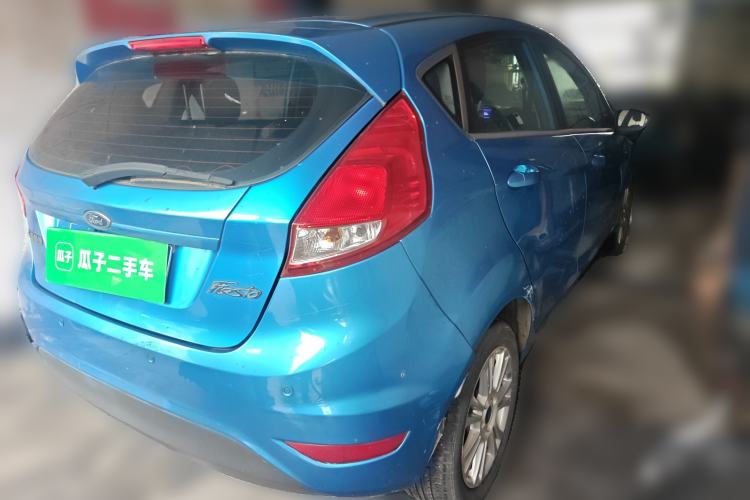 Used Ford Fiesta 2013 Hatchback 1.5L Automatic Fashion Edition
