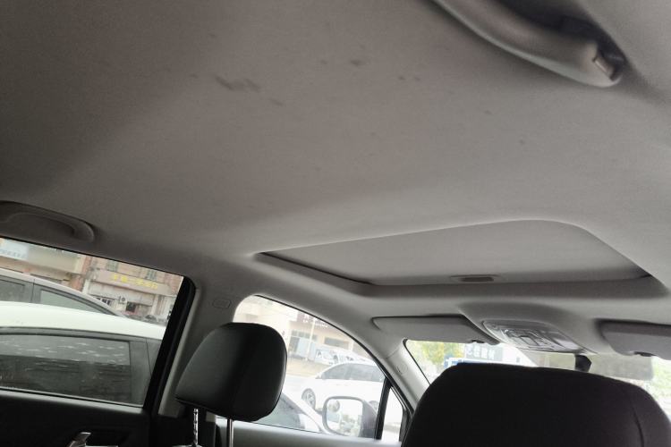 Used GAC Trumpchi GS4 2015 200T G-DCT Luxury Edition Headliner