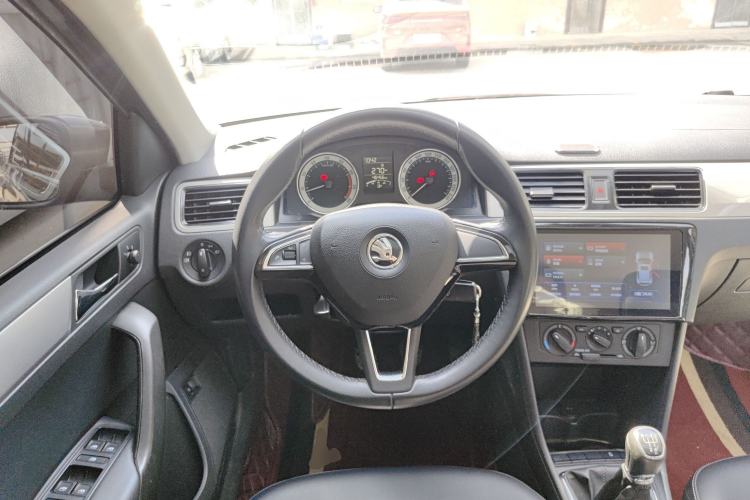 Used Skoda Rapid 2018 1.6L Manual Comfort Edition Steering Wheel