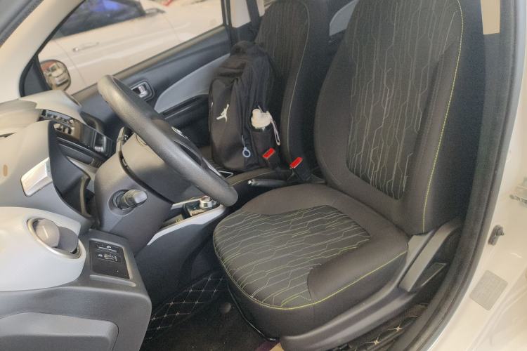 Used CHANGAN Benni E-Star 2021 National Edition Xinyue Version (Fast-Charging Edition) Lithium NMC Left Front Seat