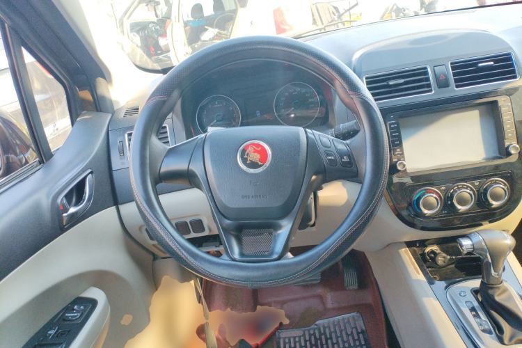 Used FORTHING Joyear XV 2015 1.6L CVT Comfort Model
