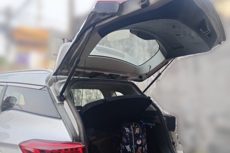 Used Hanteng X5 2018 1.5T CVT Luxury Edition Trunk