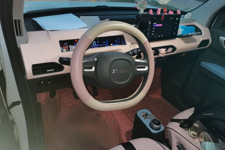 Used Geely Galaxy Panda 2023 Panda Mini 200km Dynamic Bear
