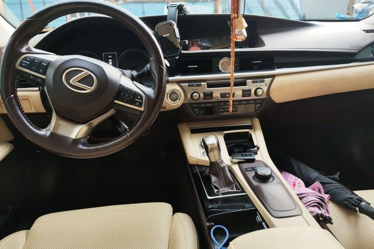 Used Lexus ES 2015 200 Elite Edition