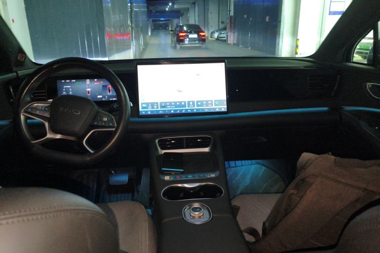 Used BYD Sealion 06 New Energy 2025 Model DM-i 170 Navigation Plus Edition Center Console