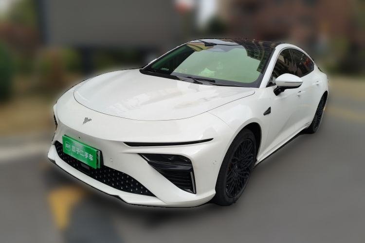 Used NETA S 2022 All-Electric 715 km Range Rear-Drive Deluxe Version