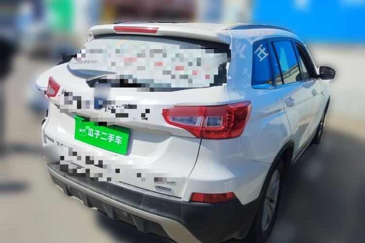 Used CHANGAN CS75 2014 2.0L Manual Luxury Version China IV Standard
