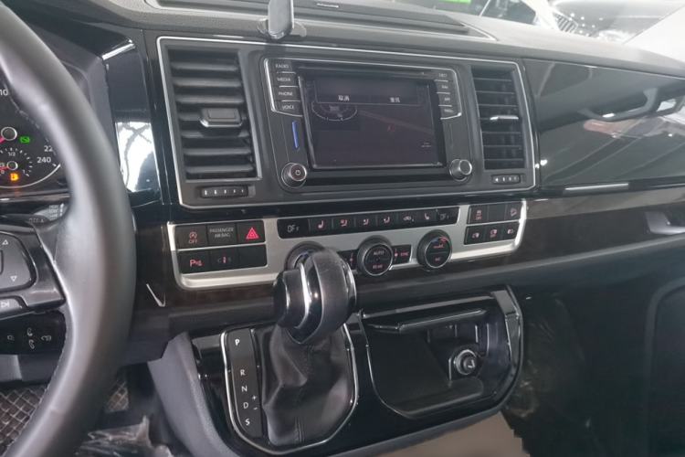 Used Volkswagen Multivan 2018 2.0 TSI Four-Wheel Drive Comfort Edition 7-Seater