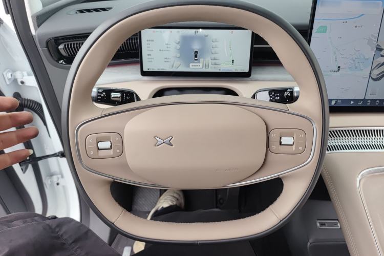 Used XPeng X9 2025 740 Ultra-Long Range Max