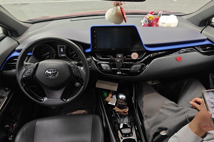 Used Toyota IZOA 2018 2.0L Yichi Edition China V Standard
