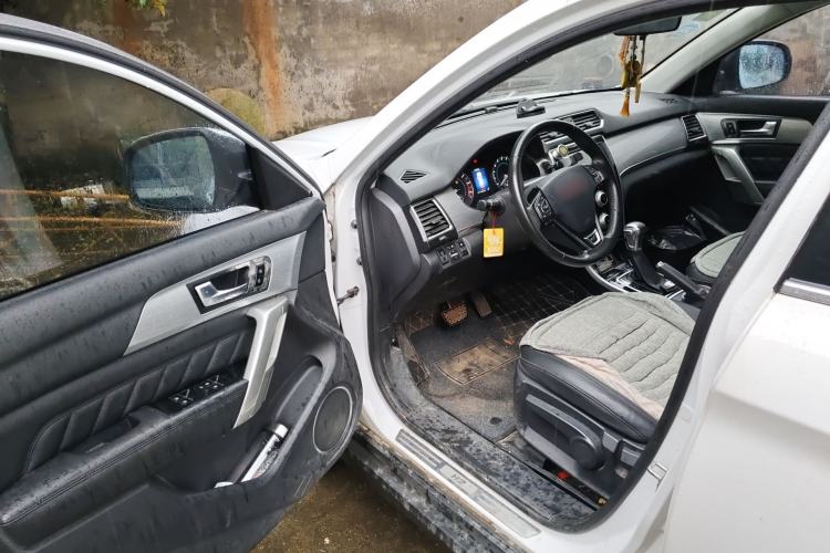 Used Haval H2 2016 Red Label 1.5T Automatic Two-Wheel Drive Elite Model
