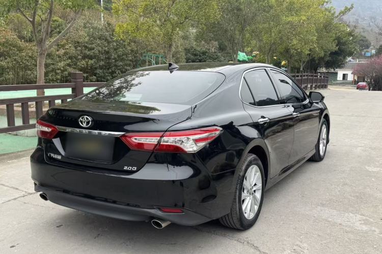 Used Toyota Camry 2021 2.0G Luxury Edition