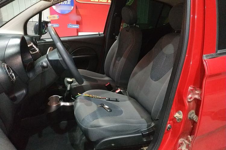 Used Chery QQ 2013 1.0L Manual Happy Edition
