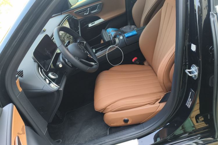 Used Mercedes-Benz E-Class New Energy 2024 E 350 e L Plug-in Hybrid Sedan