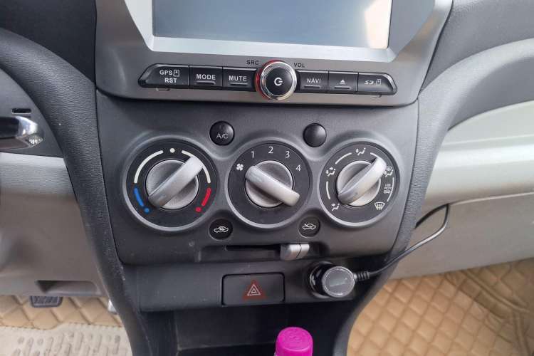 Used Suzuki Alto 2013 Revised Version 1.0L Manual Comfort Edition