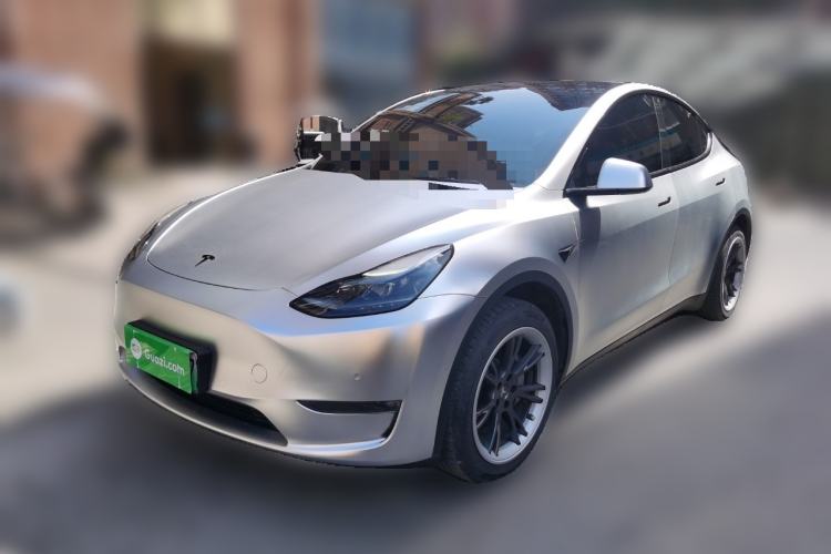 Used Tesla Model Y 2023 Long-Range All-Wheel-Drive Version