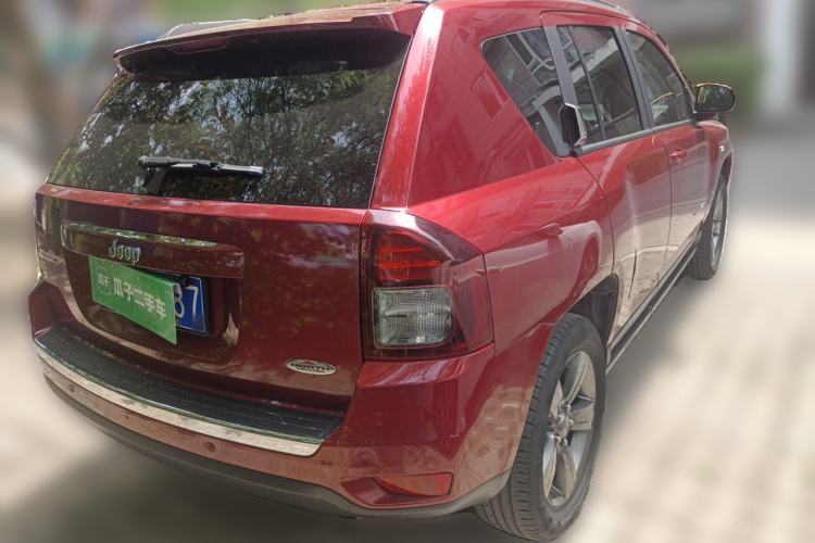 Used Jeep Compass 
