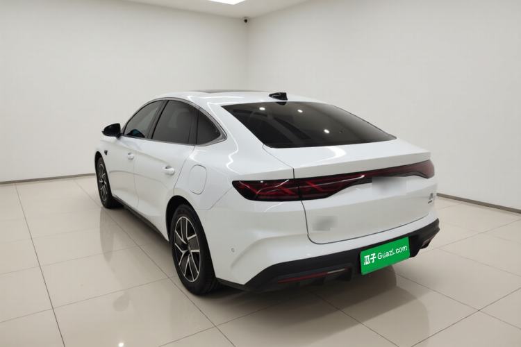 Used BYD Qin L 2025 DM-i Smart Drive 120KM Leading Model Exterior 2