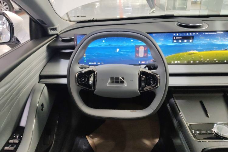 Used Geely Galaxy E8 2025 575 km Intelligent Driving Edition